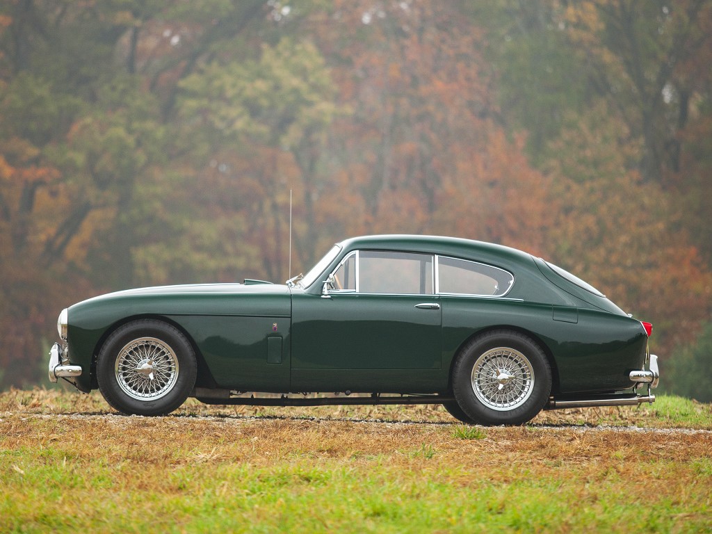 Aston Martin DB2/4 Saloon (Manual)